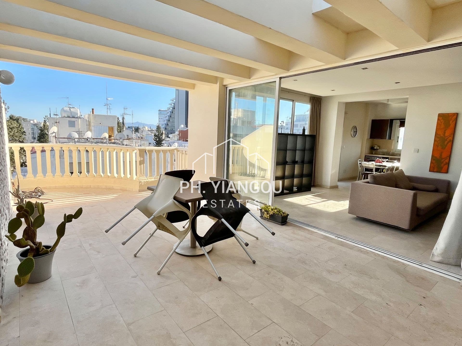 Resale 2 Bedroom Penthouse for Sale in Agioi Omologites