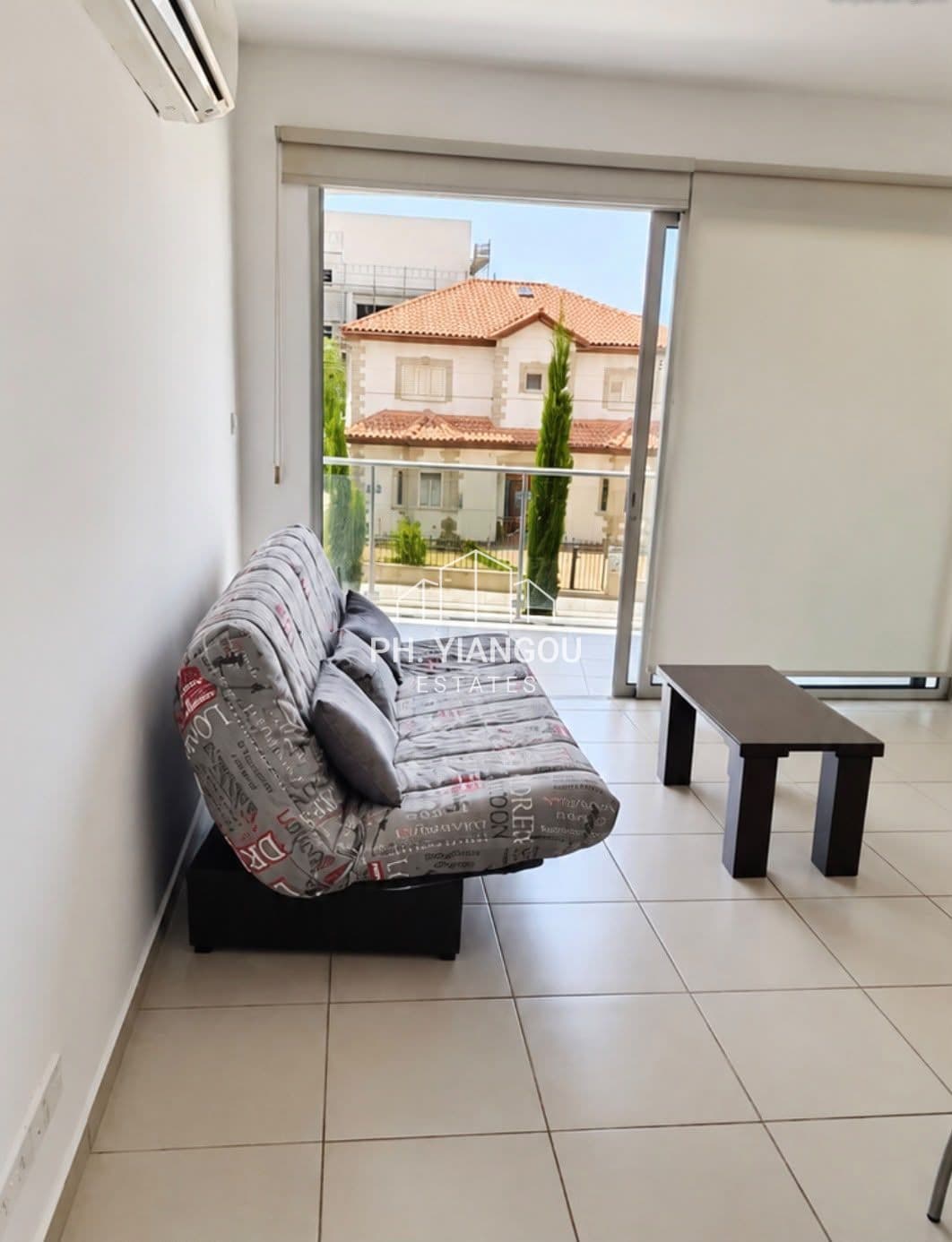 1 Bedroom Apartment for Rent in Aglantzia