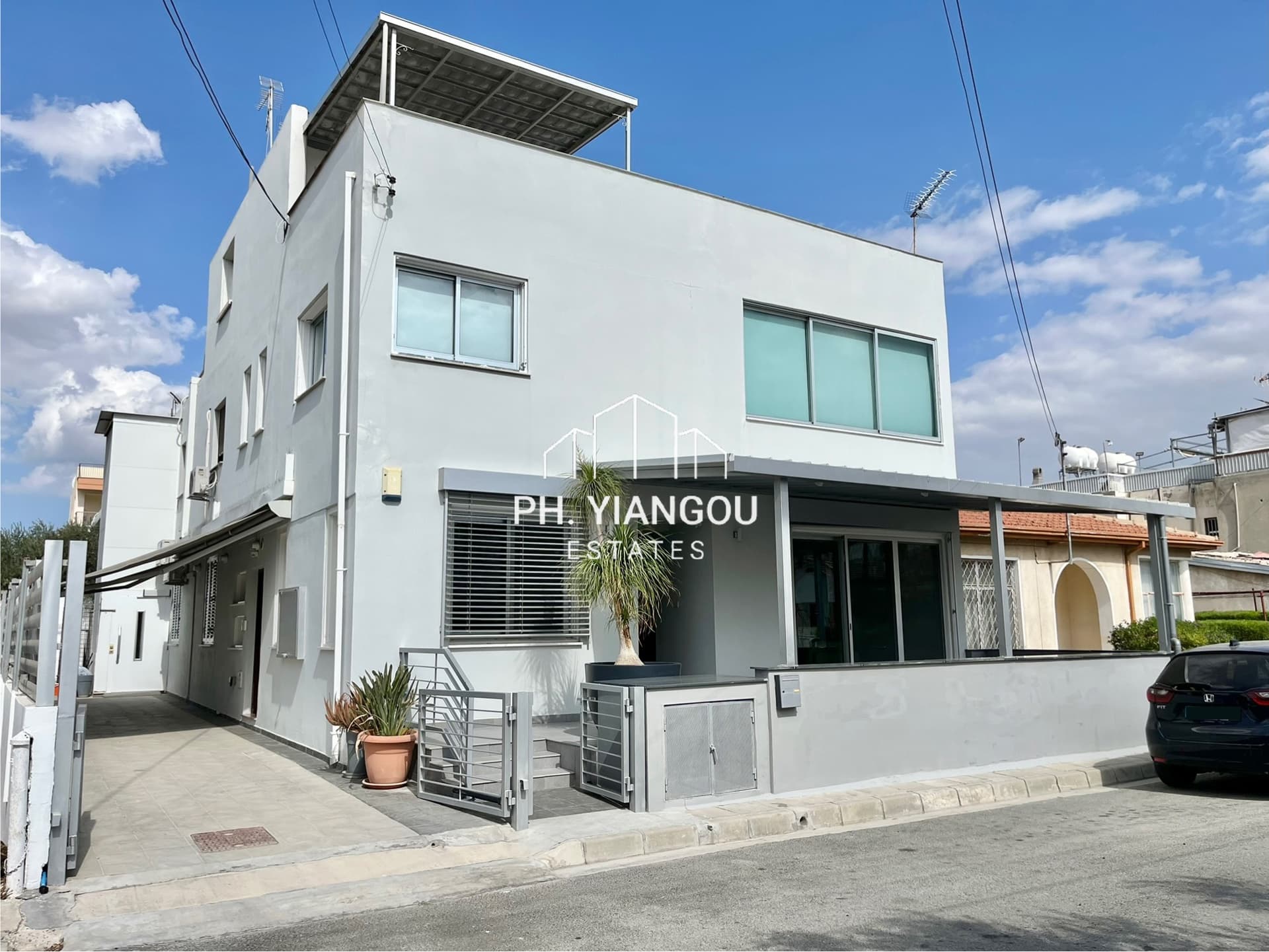 3 bedroom ground floor house for rent in Agios Dometios