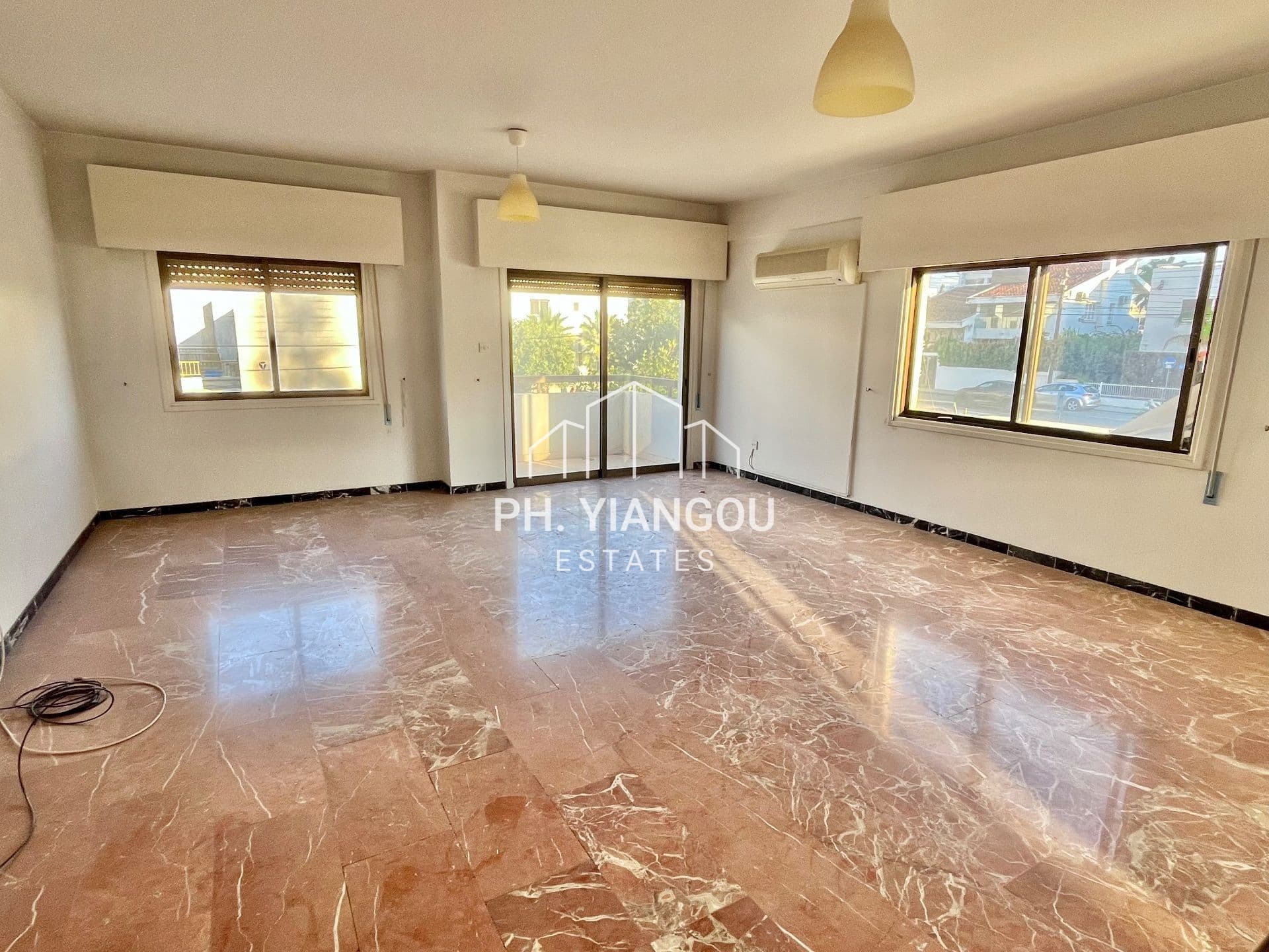 3 Bedroom Apartment for Sale in Acropolis