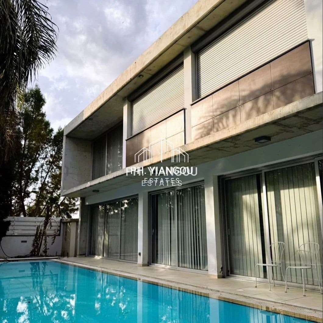Resale 4 Bedroom Detached House for Sale in Aglantzia
